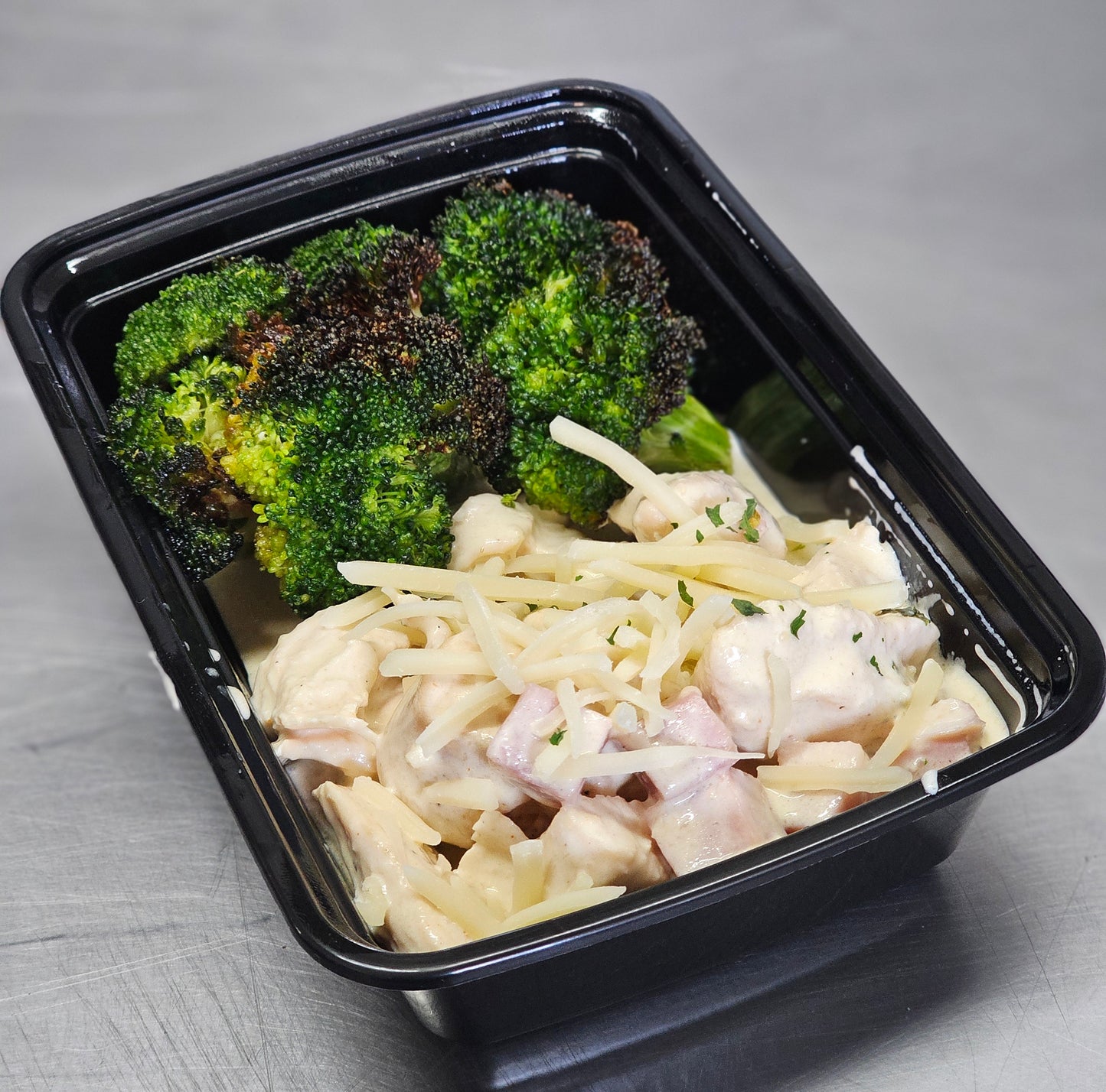 Chicken Cordon Bleu Bowl (Net Carbs: 7g)