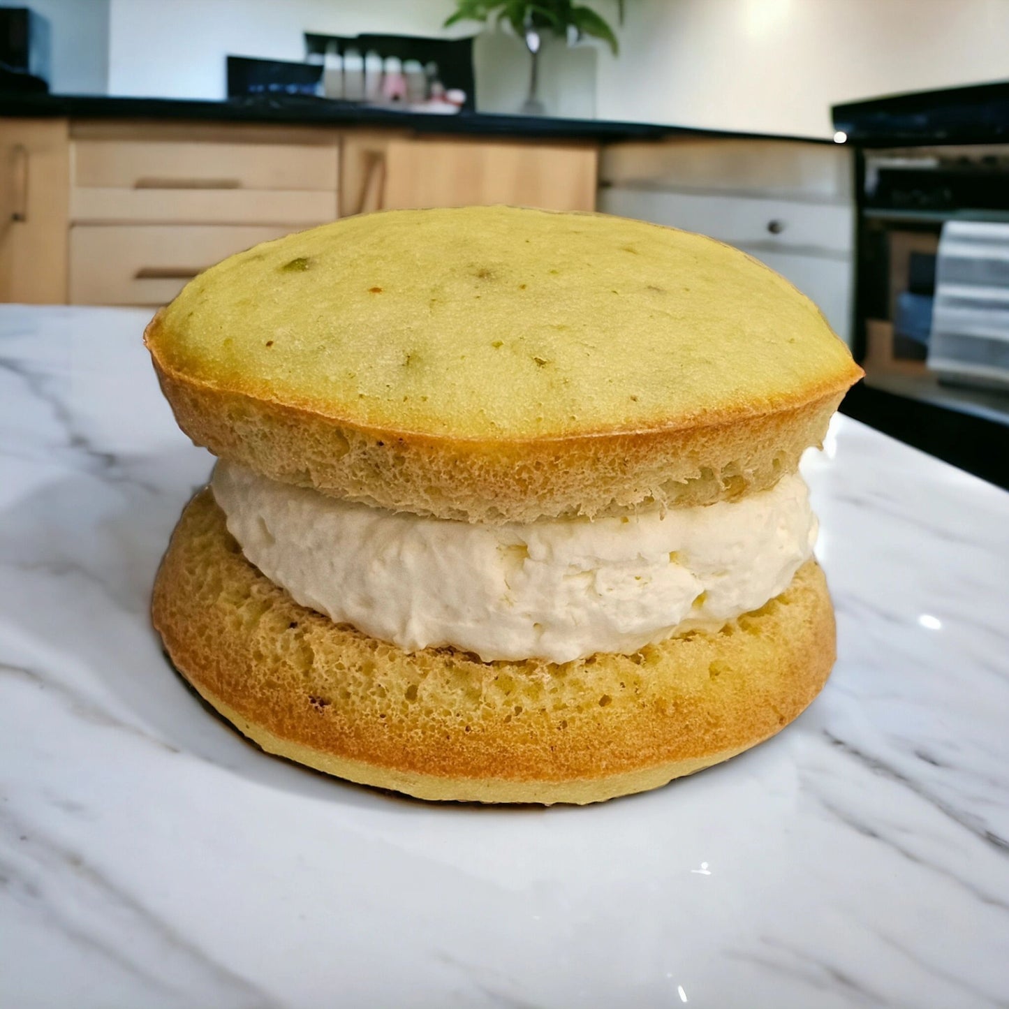 Healthy and indulgent low-carb Pistachio Whoopie Pies (4pk) with no added sugars