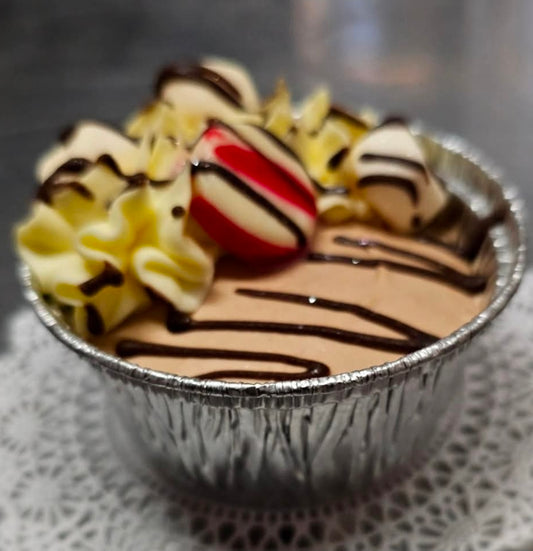Peppermint Hot Cocoa Mini-Cheesecake Pie