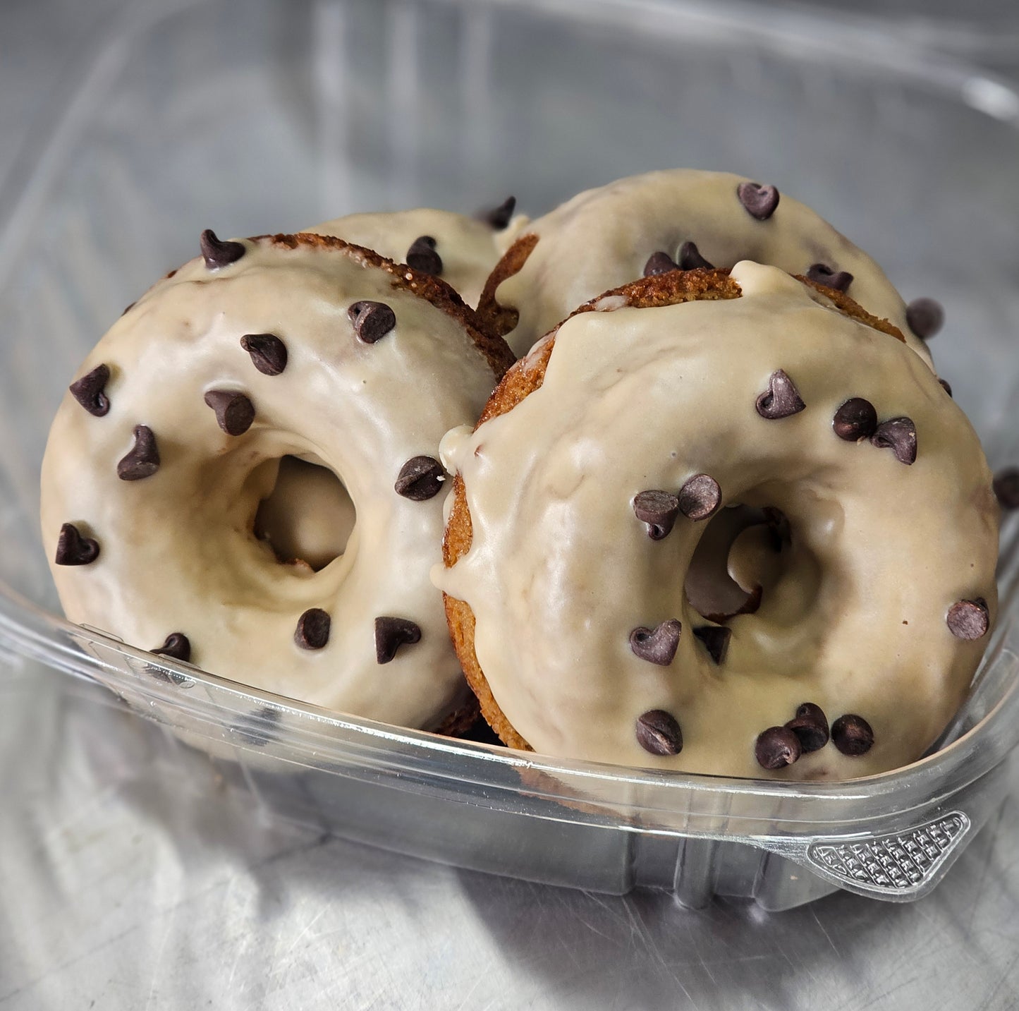Coffee Chocolate Chip Donuts (4pk)