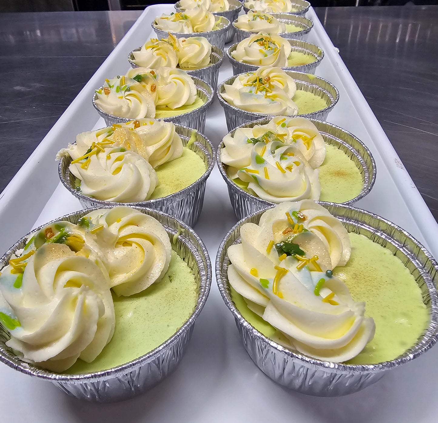 Pistachio Mini-Cheesecake Pie (Net Carbs: 2.9g)