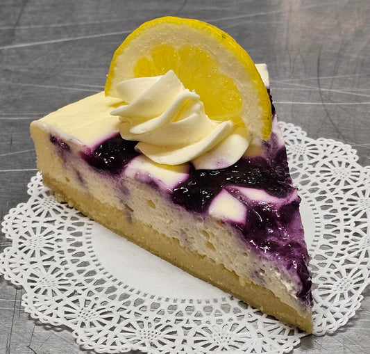Lemon Blueberry Cheesecake (Net Carbs: 5.1g)