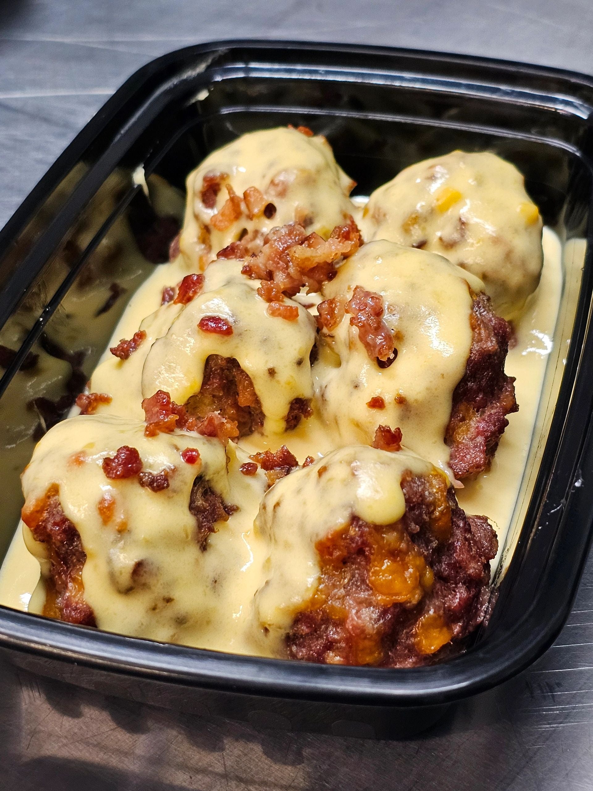 Indulgent yet healthy keto-friendly Bacon Cheddar Meatballs (6) for guilt-free enjoyment