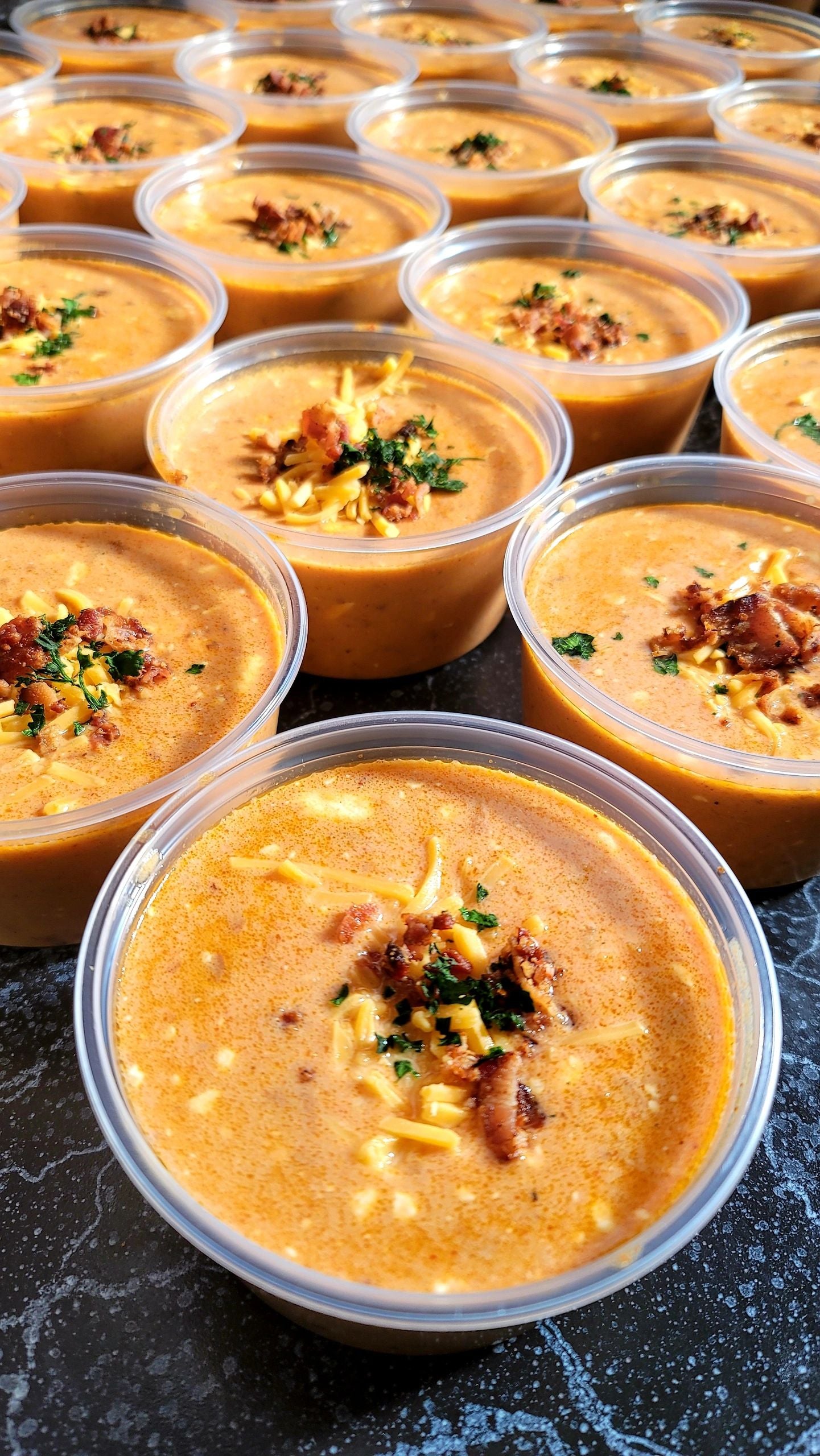 Artisan-crafted keto Cheeseburger Soup w/bacon (16oz) designed for a low-carb diet