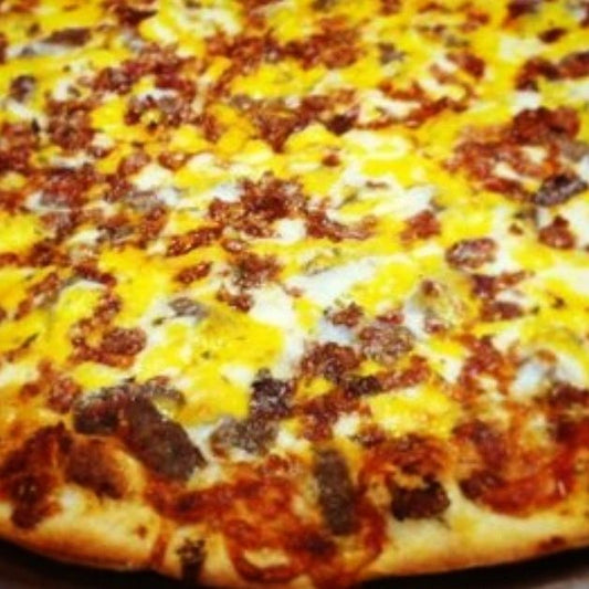 Hearty and nutritious keto-friendly Bacon Lovers Pizza (w/Cheddar) with fresh ingredients
