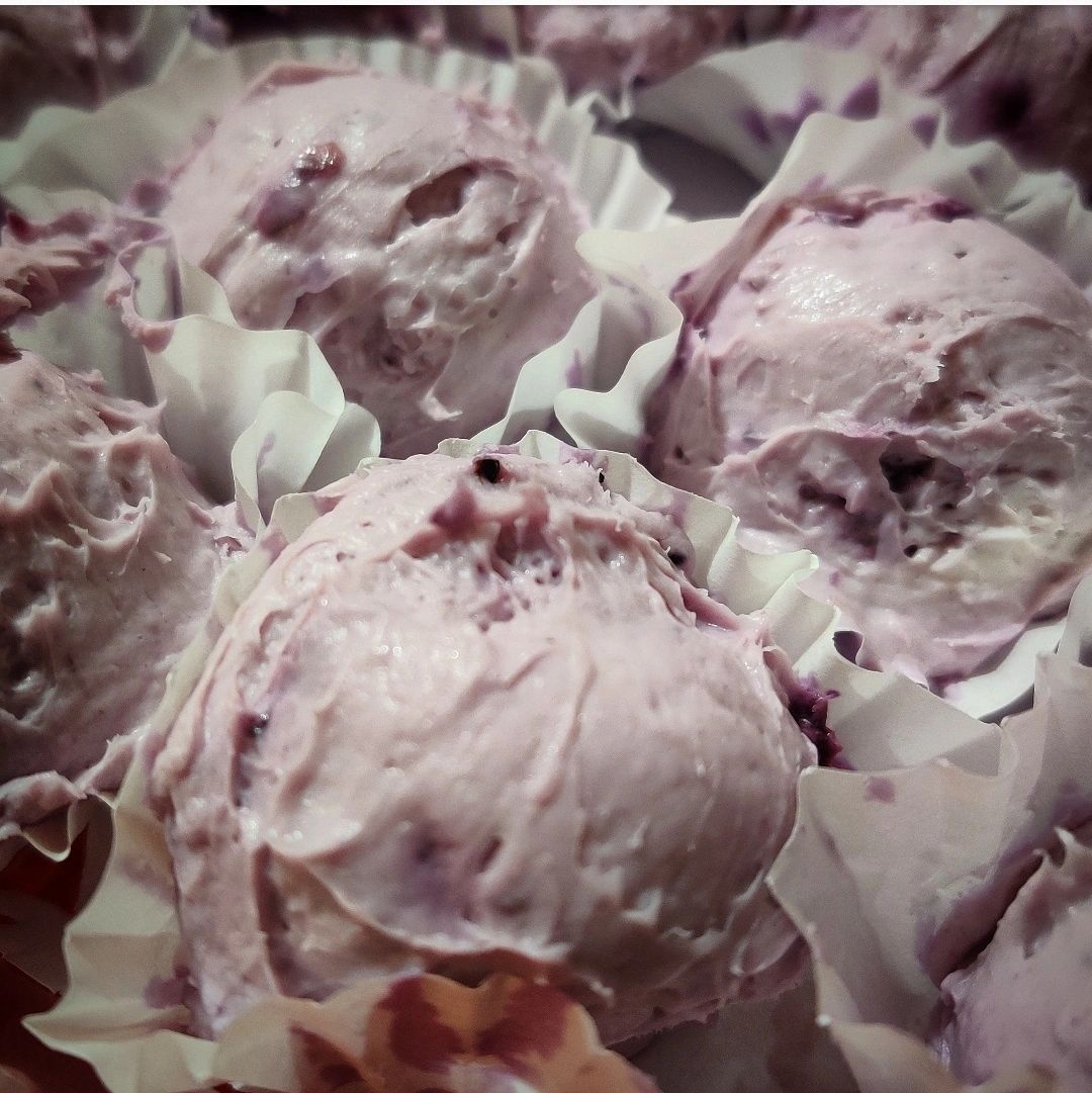 Savory and filling sugar-free Blueberry Cheesecake Fat Bombs for keto enthusiasts