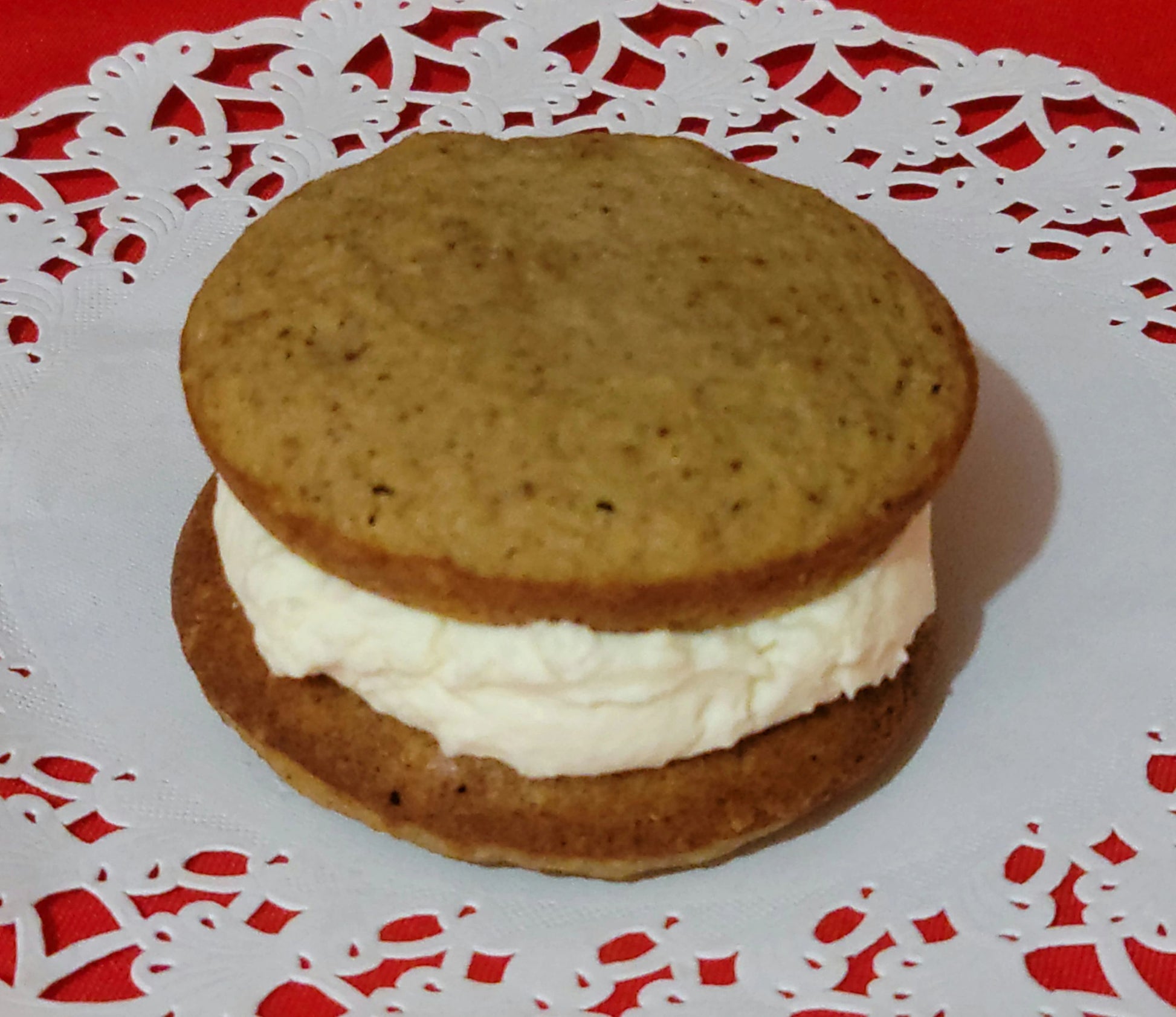 Artisan-crafted keto Gingerbread Whoopie Pie (4pk) designed for a low-carb diet
