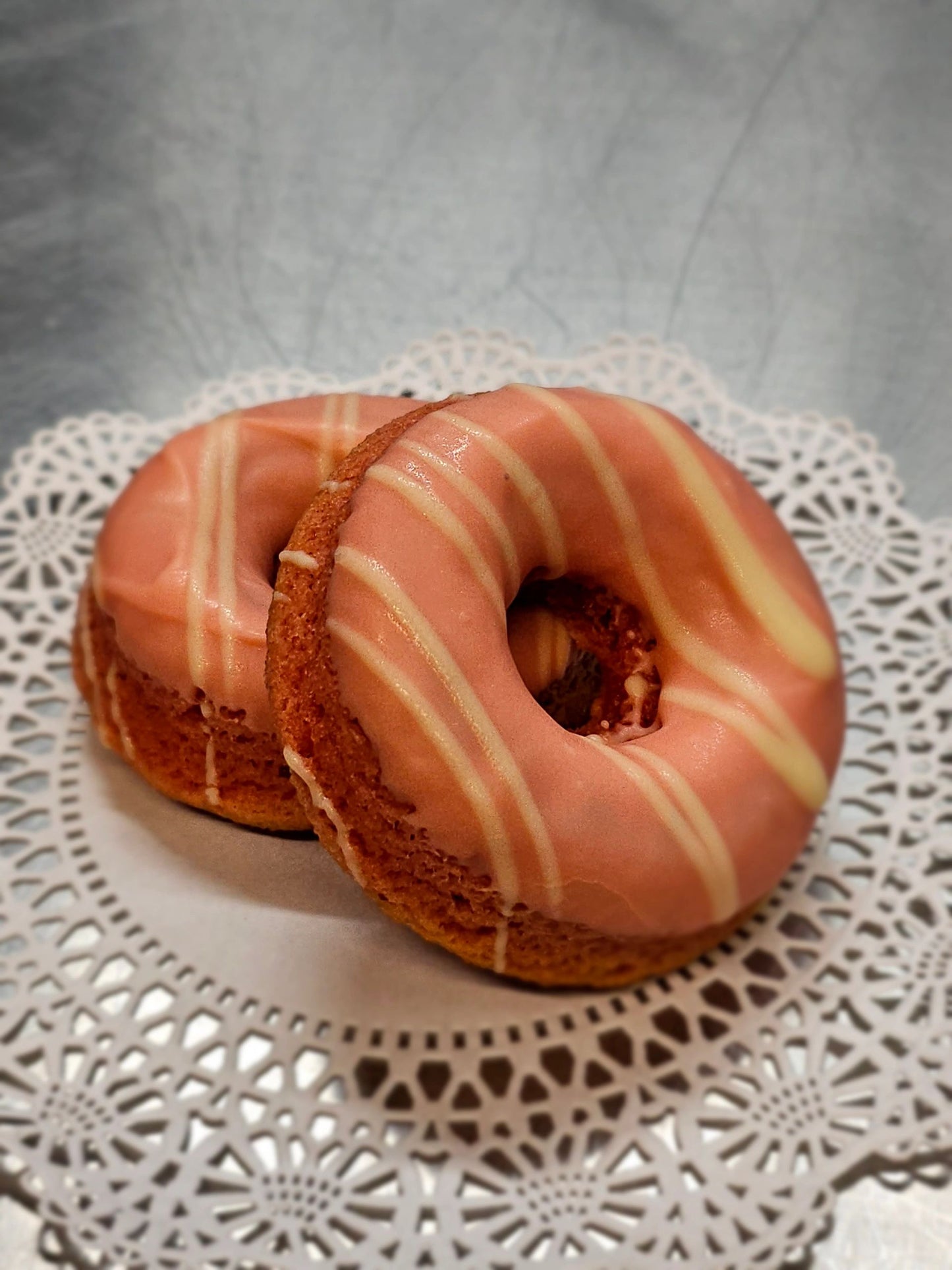 Fresh and homemade keto Strawberry Frosted Donuts (4pk) with no added sugars