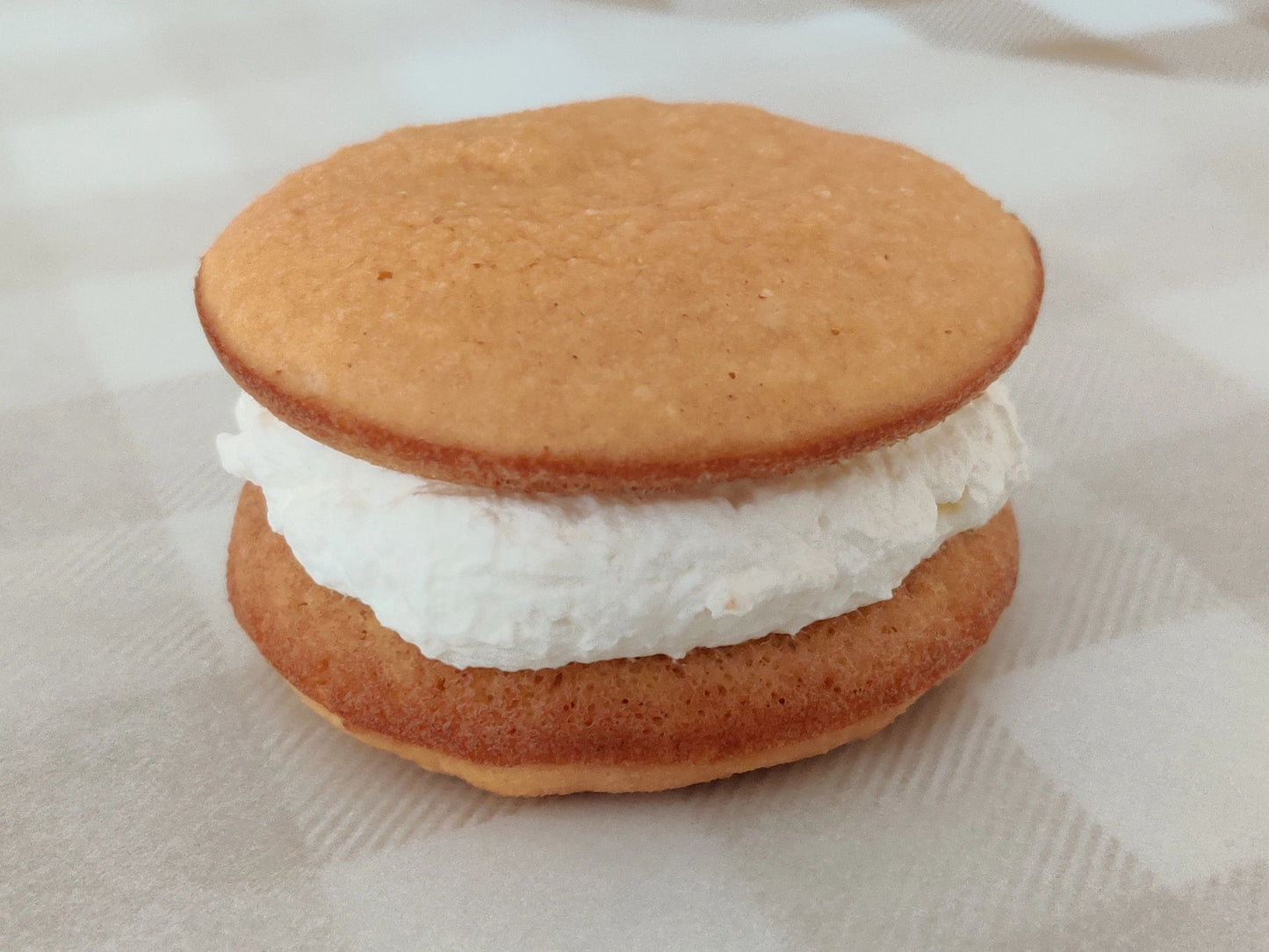 Keto-approved Orange Creamsicle Whoopie Pie (4pk) perfect for maintaining a healthy lifestyle