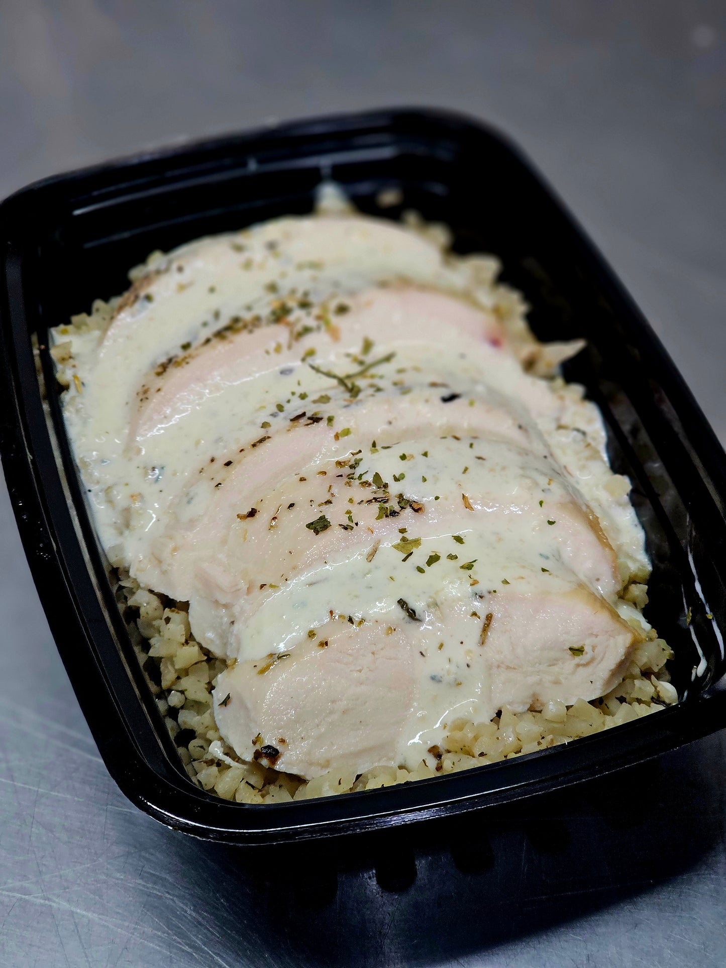 Creamy Italian Herb Chicken w/Herb Cauli Rice (Net Carbs 6g)