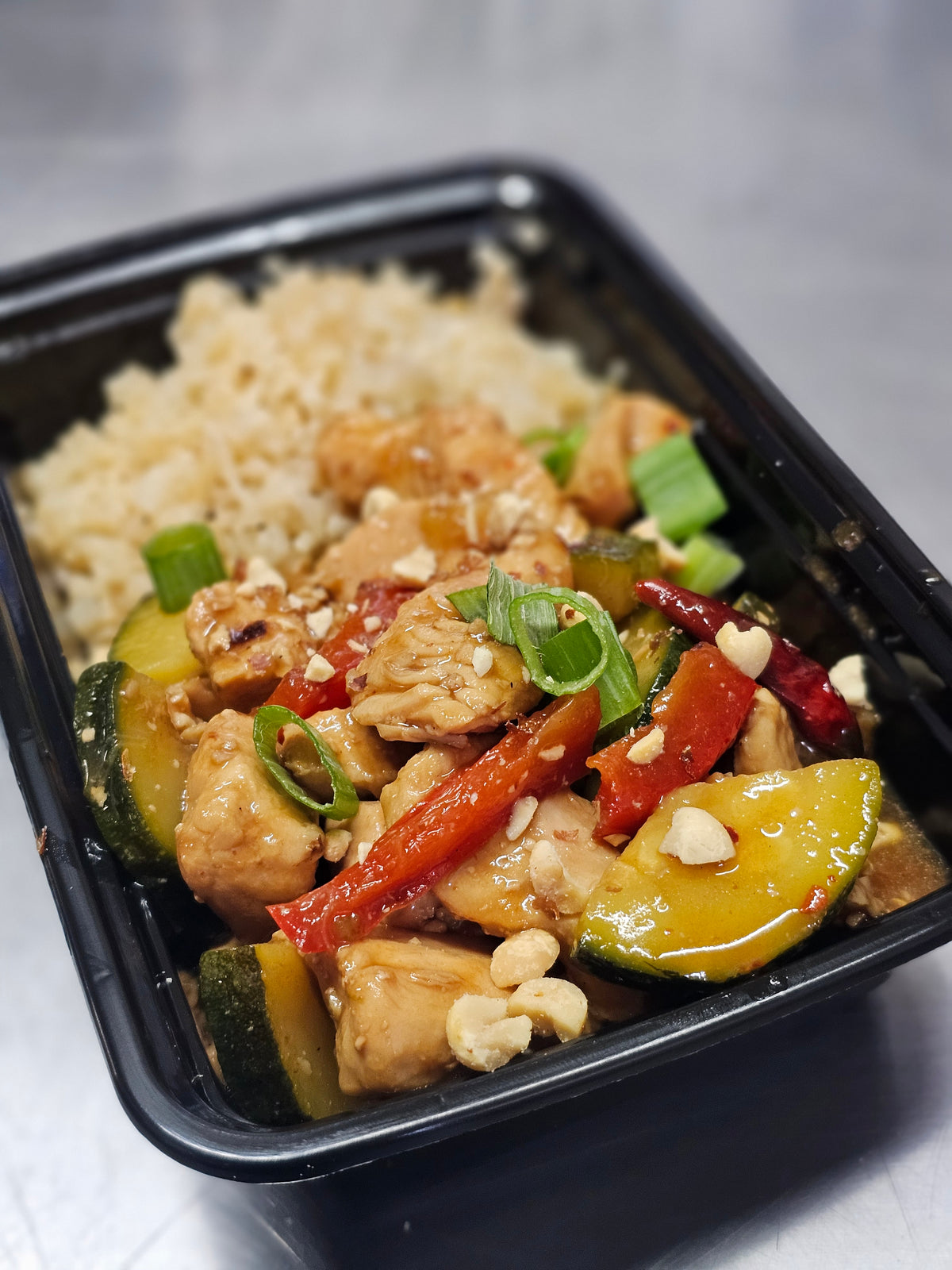 Kung Pao Chicken (Spicy) (Net Carbs: 8g)